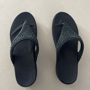 Crocs Sandals Women's Navy Monterey Diamante Green Beaded Wedge Flip Flop Size 8